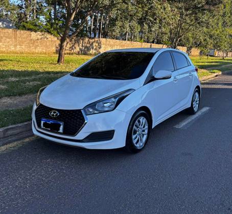 HYUNDAI HB20 1.0 COMFORT 12V FLEX 4P MANUAL